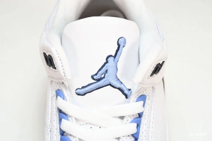 “UNC” RETRO JORDAN CT8532-104 3 AIR WHITE 0830